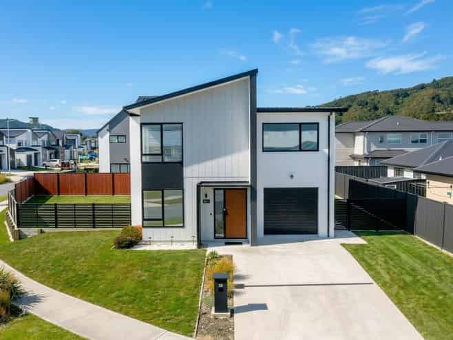 36 Cynisca Crescent, Wallaceville