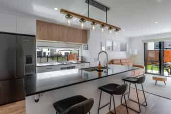 36 Cynisca Crescent, Wallaceville