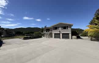 Nelson & Bays - Address withheld