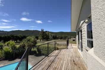 Nelson & Bays - Address withheld