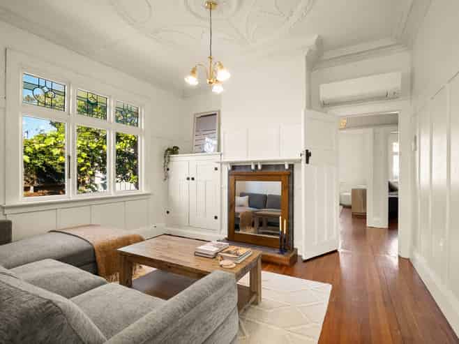 268 Macandrew Road, Forbury