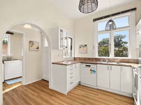268 Macandrew Road, Forbury