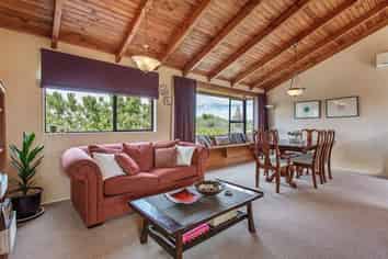 b/52 Symonds Street, Onehunga