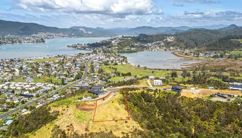 3 Mason Rise, Tairua