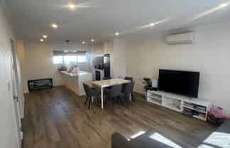 23 Green Bamboo Road, Hobsonville