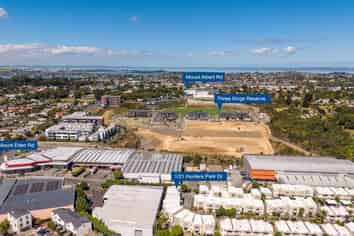 1/21 Hunters Park Drive, Three Kings