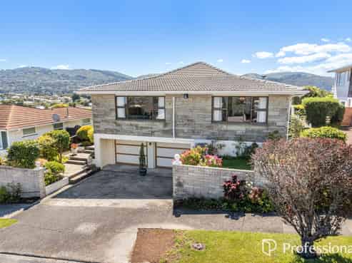 7 Summit Road, Fairfield