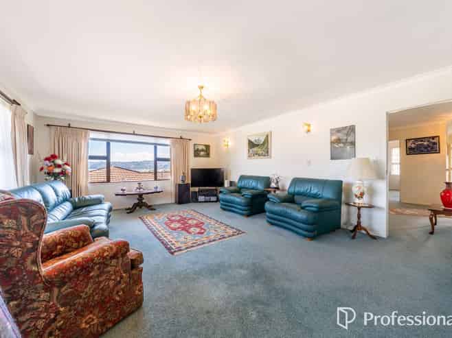 7 Summit Road, Fairfield