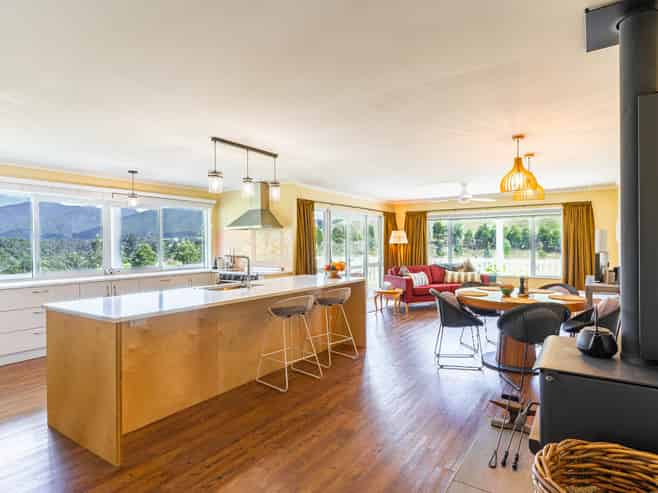 317 Maungatapu Road, Pelorus Bridge