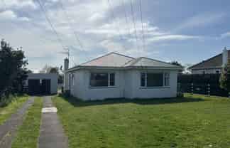 8 Clifford Street, Hawera