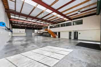 Industrial 744 sq m + yard = Occupy or Invest