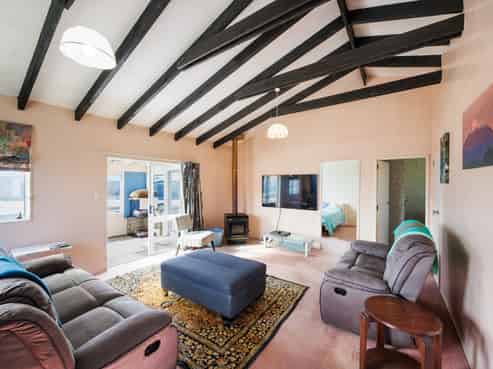 4 Te Awa Street, Foxton Beach