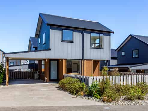 14 Astelia Way, Woodridge