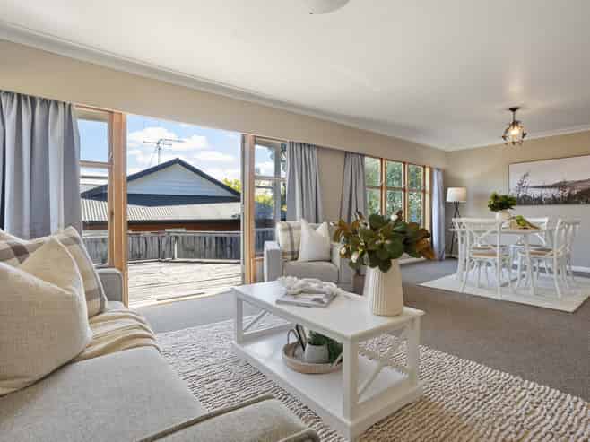 18 Corrin Street, Melville