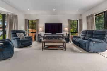 6 Stella Court, PARAPARAUMU