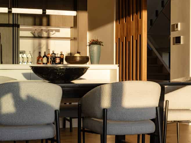 52 Beach Road, Castor Bay