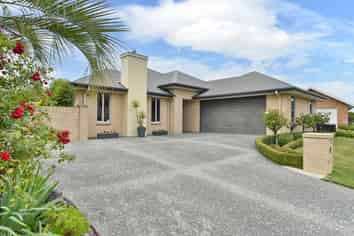 40 Glencullen Drive, Casebrook