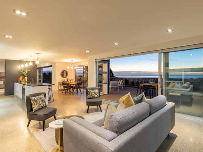 140 Anlaby Road, Paraparaumu