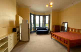 Room 4/ 3 Union Street, North Dunedin