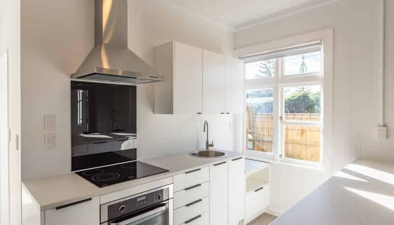 10a Waimea Road, Waikanae Beach