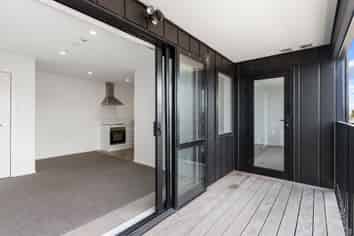 206/28C Eileen Newey Place, Henderson
