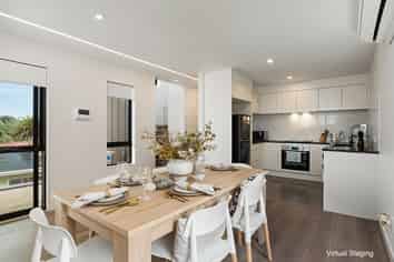 2/49 Northboro Road, Belmont