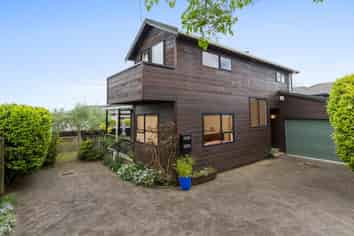 13B Cambrai Avenue, Mount Roskill