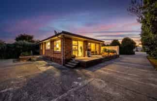 372 Great South Road, Papakura