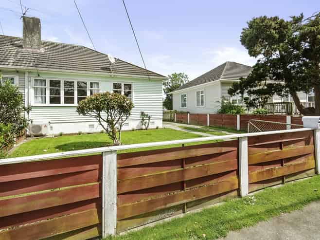 12 Pilcher Crescent , Naenae
