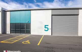 Modern & Versatile in Mania Industrial Park