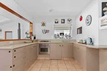 17A Merivale Road, Parkvale