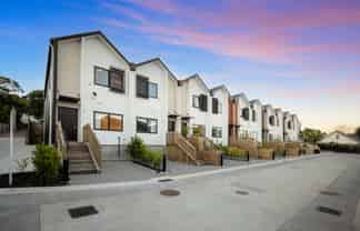 63A & 63B Owairaka Avenue, Mount Albert