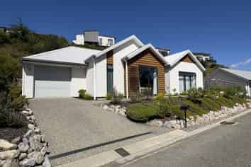 11 Waterson Lane, Stoke