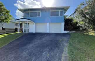 216 Gowing Drive, Meadowbank