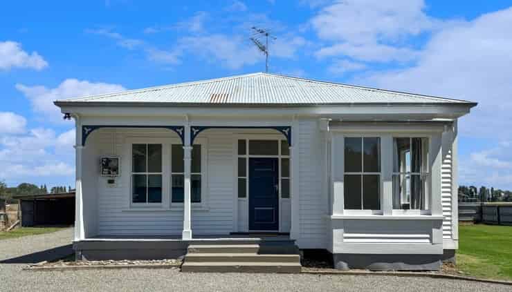 21 Swamp Road, Hinds