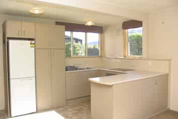 109 Kent Street, Kingston