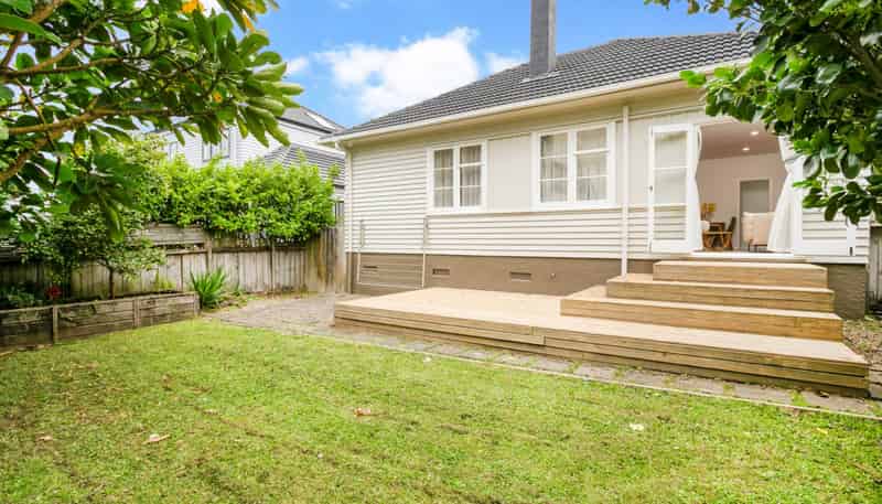 12 Moata Road, One Tree Hill