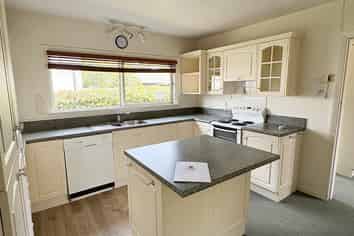 102 Wairakei Rd, Bryndwr