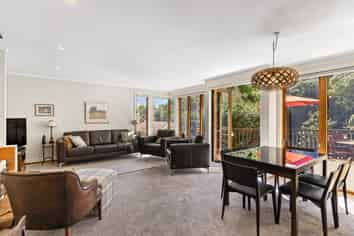 41 Rona Street, Eastbourne