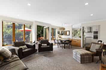 41 Rona Street, Eastbourne