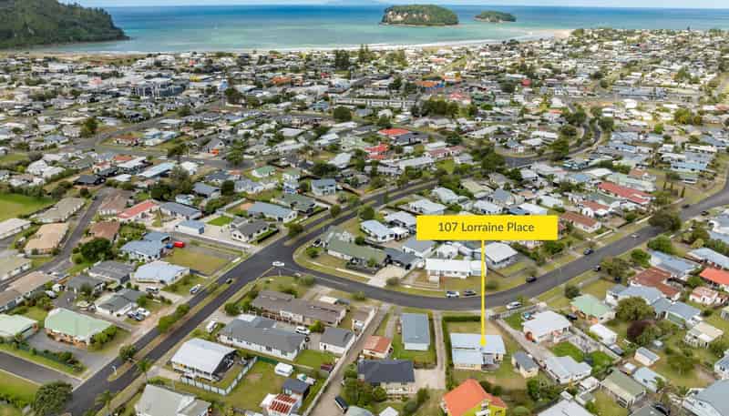 107 Lorraine Place, Whangamata