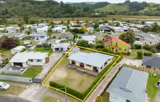 107 Lorraine Place, Whangamata