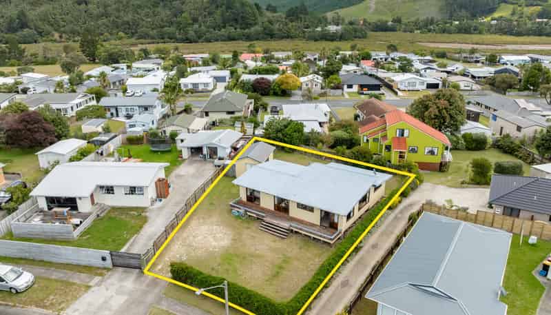 107 Lorraine Place, Whangamata