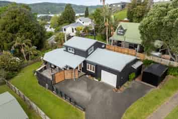 124 Tirohanga Drive, Whangamata