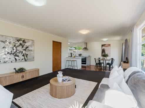 339 Cobham Drive, Hillcrest