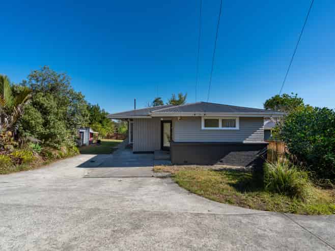 339 Cobham Drive, Hillcrest