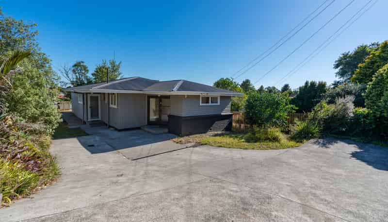 339 Cobham Drive, Hillcrest