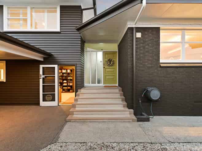 6 Keats Terrace, Leamington