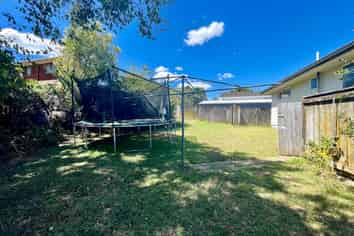 77 Lewisham Street, Highland Park