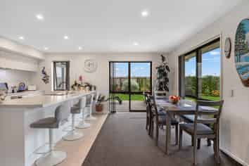 23 Merino Crescent, Amberley